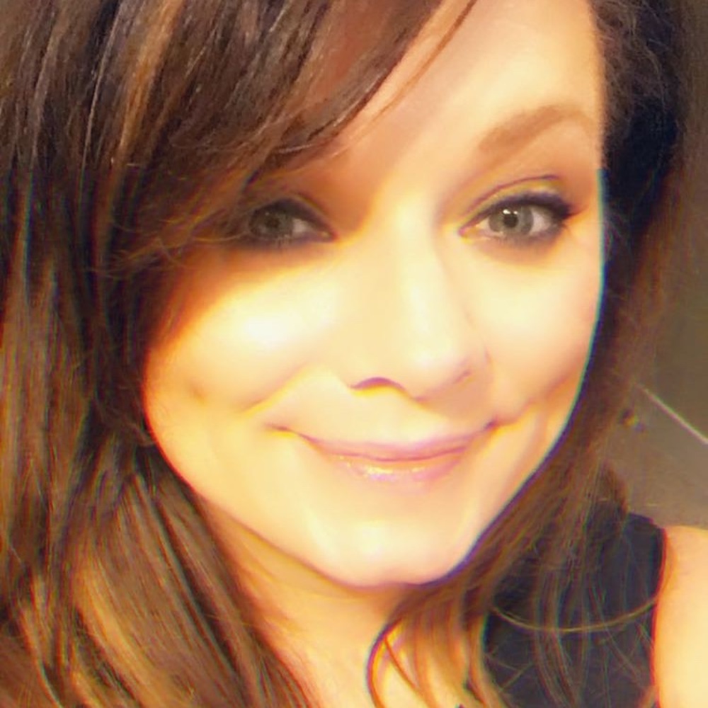 Meet your Posher, Leilani